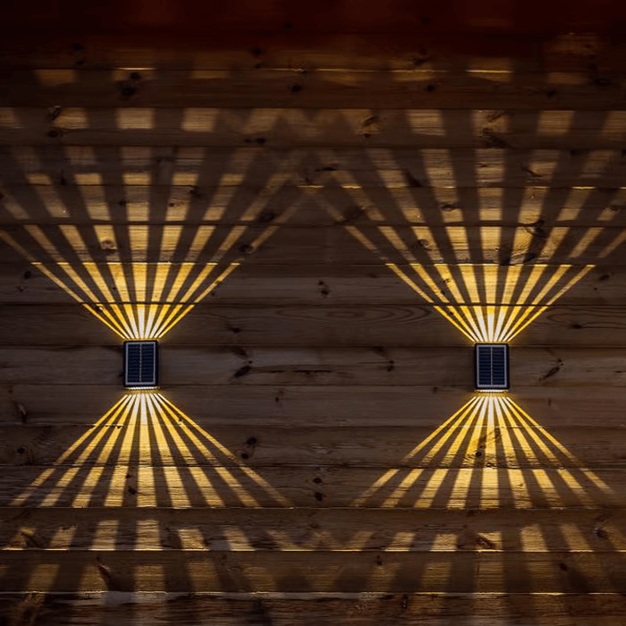 BrightRay – Outdoor wall lights with 4 LEDs, solar powered