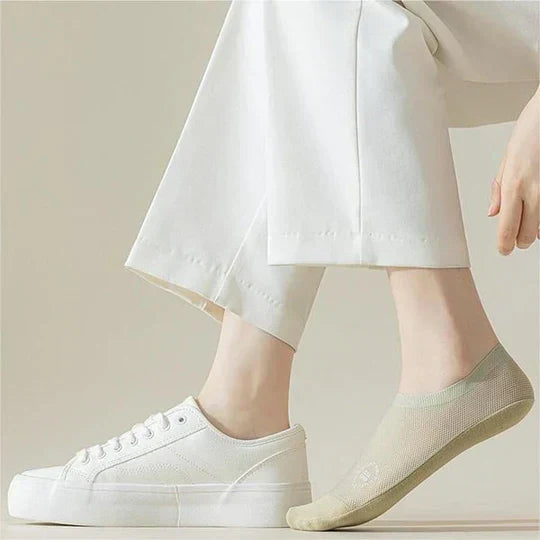 No-show socks ultra-thin (4 pairs) | Non-slip grip, invisible in sneakers &amp; slippers | Seamless &amp; breathable