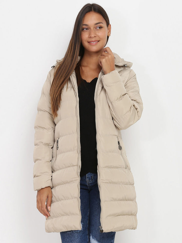Damen Daunen Winterjacke mit Kapuze | Langer Schnitt mit durchgehendem Reißverschluss für vielseitige Winterlooks