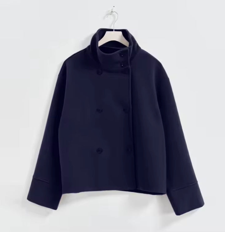 Damen Kurzjacke Elise | Zweireihig &amp; Elegant | Warm &amp; Bequem | Mit Brusttasche &amp; Modernem Schnitt