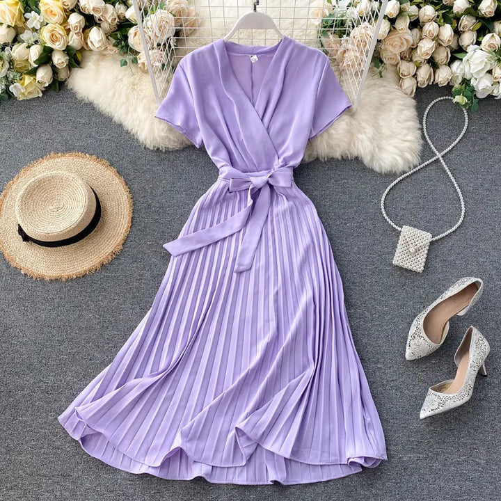 Damen Midikleid mit V-Ausschnitt &amp; Plissee-Design | Hohe Taille | Elegantes Kleid für Alltag, Freizeit &amp; besondere Anlässe