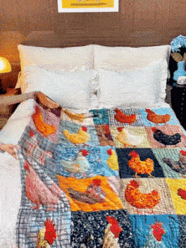 Flanelldecke | Weiche Kuscheldecke mit Hühnermotiv für Sofa, Bett und Sessel