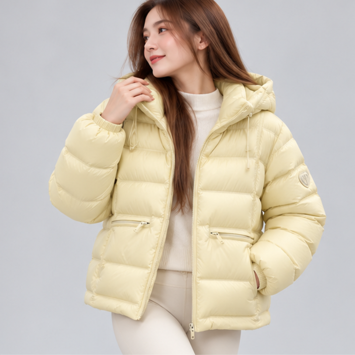 Damen Thermo-Steppjacke mit Kapuze | Kurze Winterjacke mit wärmender Füllung, verstellbarem Saum und verdeckten Reißverschlusstaschen