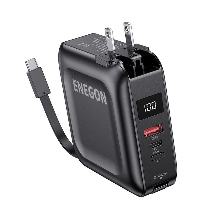 Powerbank | 15000 mAh mit AC-Stecker und Schnellladung für Smartphone und Tablet