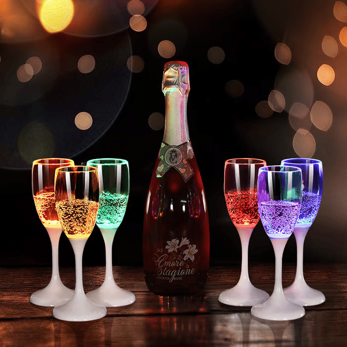 TwilightSip - beleuchtete Partygläser