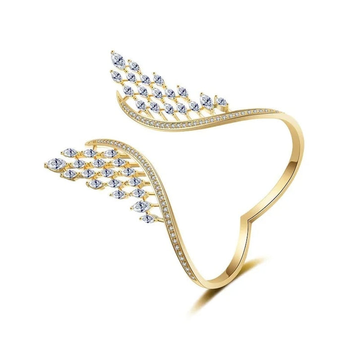 Engelshorn Armreif verstellbar | Flügel-Design mit Zirkonia | Eleganter Schmuck aus Legierung | Für Alltag &amp; Anlass