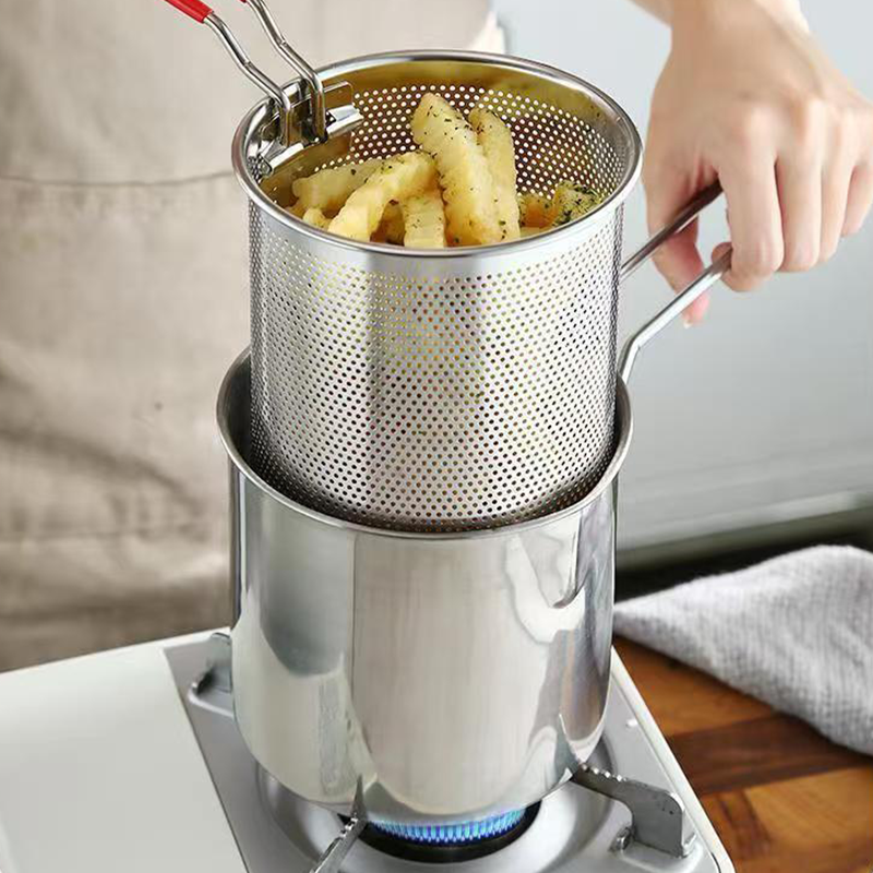 Edelstahl Frittiertopf mit Siebeinsatz | Öl-Sparender Frittier- &amp; Kochtopf für Induktion und Gas | 13 cm