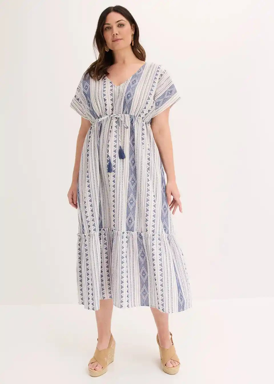 Damen Maxikleid mit Ethno-Streifen | Luftiges Sommerkleid mit Taillenband | Lockeres Freizeitkleid für Urlaub &amp; Strand