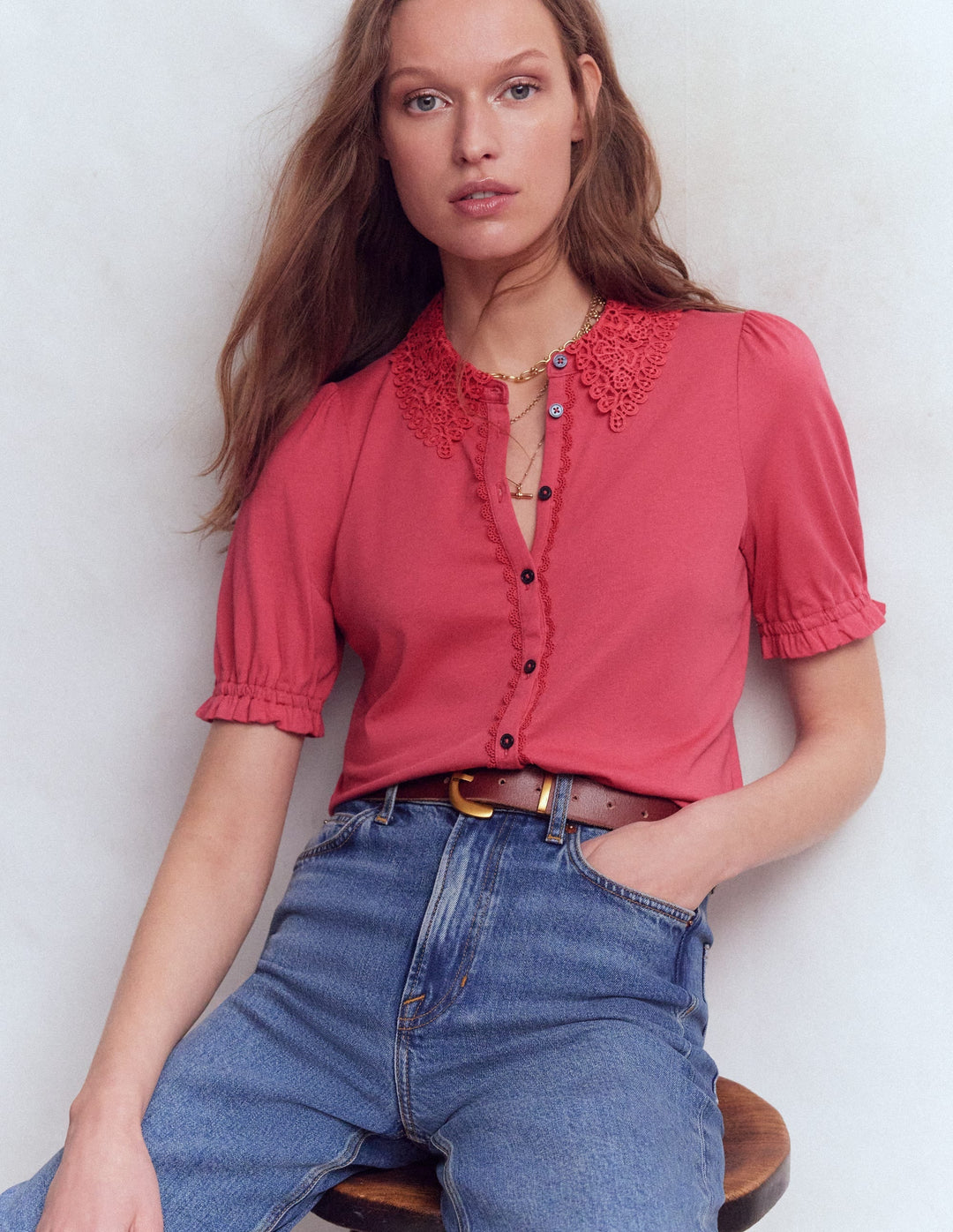 Damen Bluse | Leichte Bluse mit Broderie-Kragen und kurzen Puffärmeln