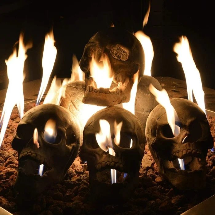 BoneChill™ — Sytytä unohtumattomat yöt kiehtovilla, savuttomilla liekeillä