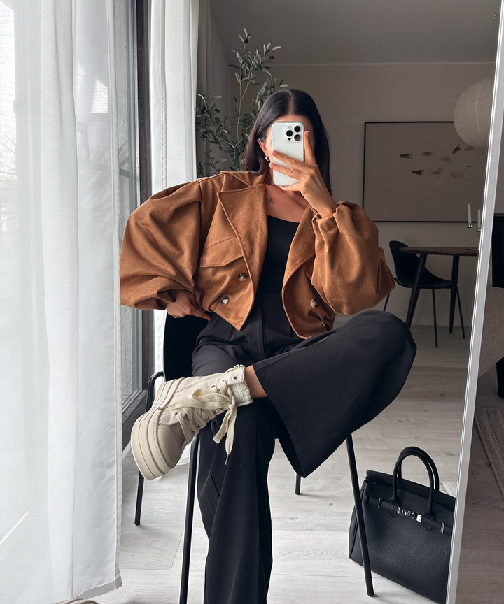 Damen Crop Trenchcoat | Kurzer Wildleder-Look Mantel mit modernem Schnitt