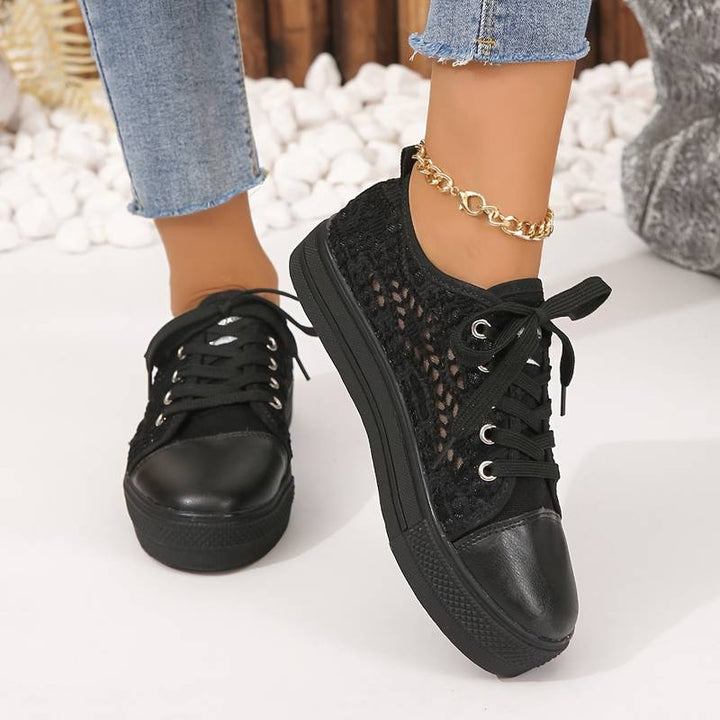 Sneaker eleganti e ariosi in pizzo