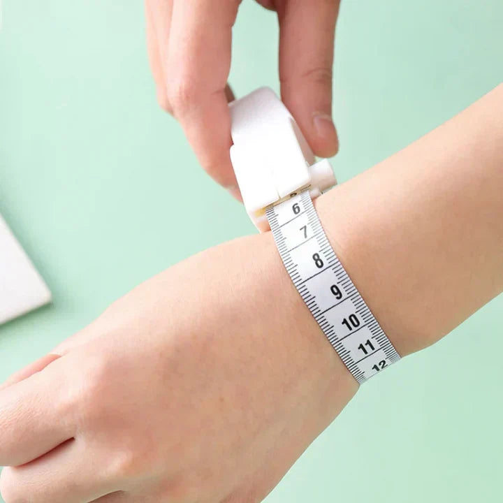 Körpermaßband automatisch einziehbar | Flexibles Maßband 150 cm mit Zentimeter &amp; Zoll | Fitness- &amp; Schneidermaßband