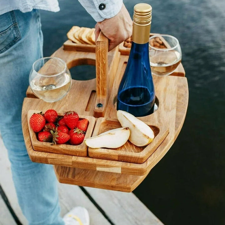 Table en bois pour pique-nique &amp; vin | Place pour bouteille, 2 verres &amp; snacks | Bois massif avec poignée | compact pour emporter