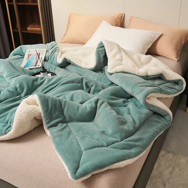 Fleece Decke warm | Weiche Flanell-Kuscheldecke in 4 Größen für Sofa, Bett und gemütliche Abende | Maschinenwaschbar