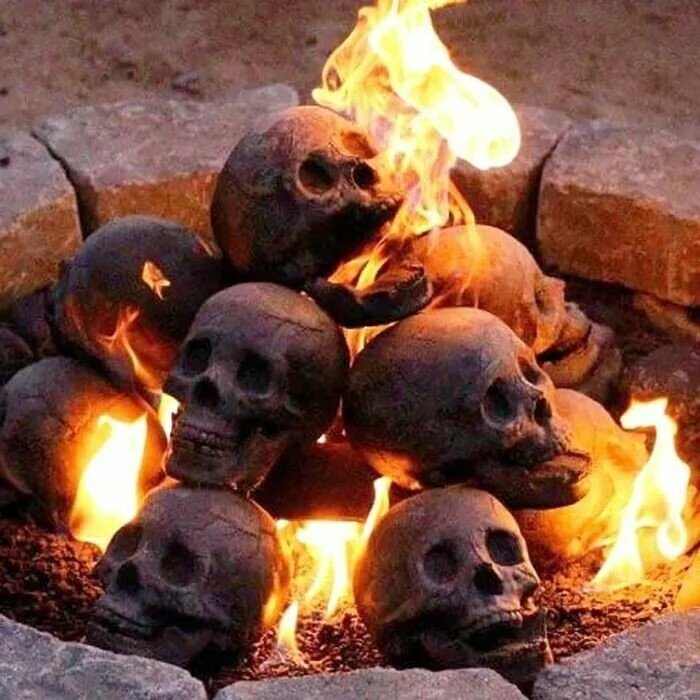 BoneChill™ — Sytytä unohtumattomat yöt kiehtovilla, savuttomilla liekeillä