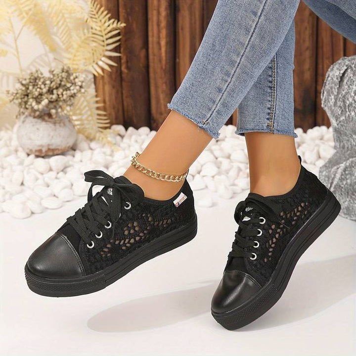 Sneaker eleganti e ariosi in pizzo