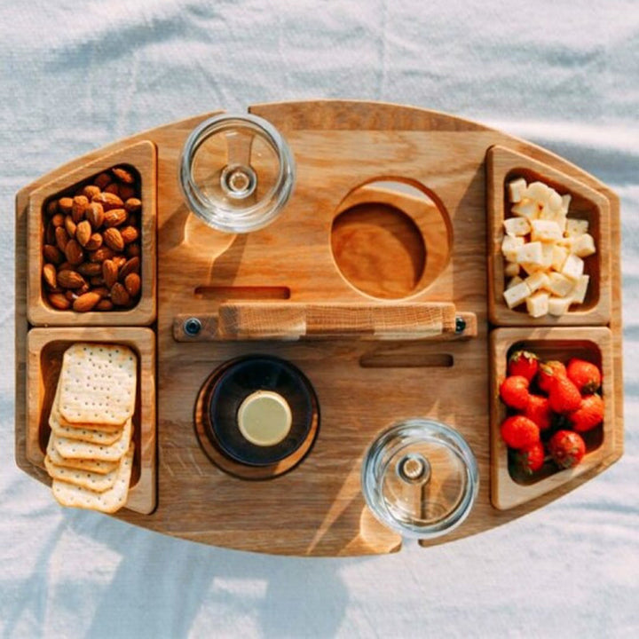 Table en bois pour pique-nique &amp; vin | Place pour bouteille, 2 verres &amp; snacks | Bois massif avec poignée | compact pour emporter