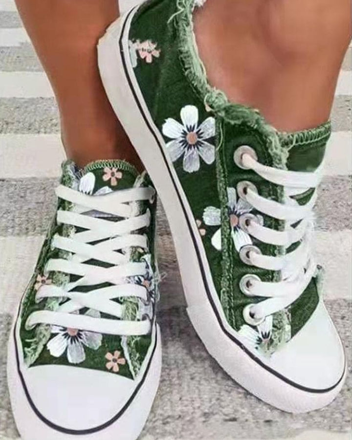 Damen Denim-Sneaker mit Blumenmuster | Bequemer Freizeitschuh für Alltag &amp; frische Looks | Heidi Sneaker