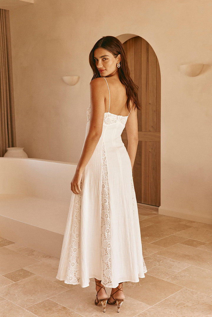 Damen Midikleid mit femininer Silhouette | Leichtes Sommerkleid | Skye Kleid