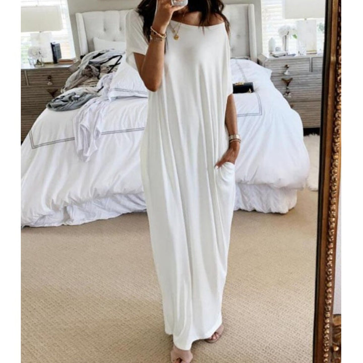 Sommerleichtes V-Ausschnitt Kleid für Damen | Luftiges Freizeitkleid mit Taschen | Atmungsaktives, knitterfreies Sommerkleid