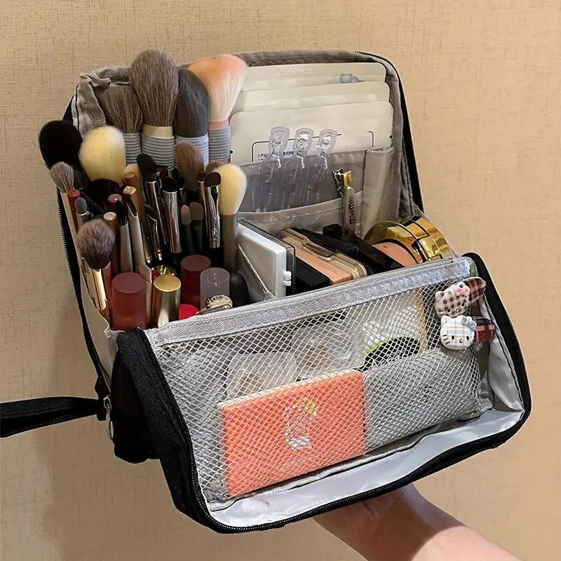 Trousse de toilette de voyage avec compartiments fixes + protège-brosse | Lunette déperlante, intérieur lavable et étanche | Renforcée et plate dans la valise | 23×7×20 cm