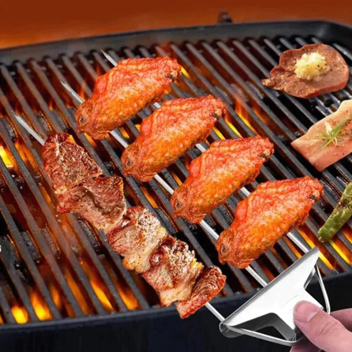 Edelstahl Grillspieße mit 9 Zinken – BlazeTrio für gleichmäßiges Garen von Fleisch, Fisch &amp; Gemüse | Spülmaschinenfest | inkl. Oxford-Tasche