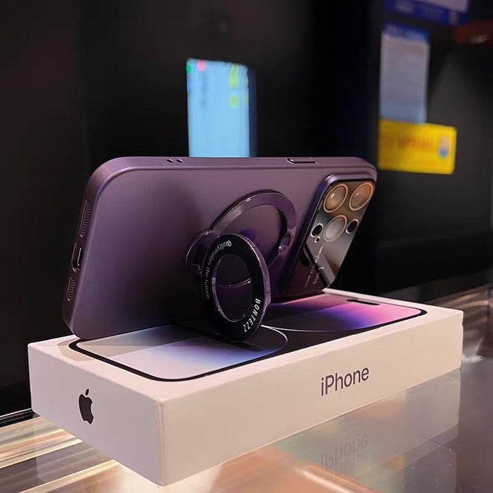 Magnetic iPhone Case | Compatible with wireless charging | Integrated stand, camera lens protection | Anti-fingerprint, clear PC
