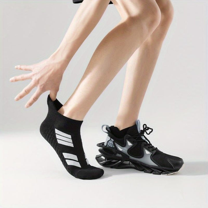 Anti-slip heel grips for shoes | self-adhesive heel protectors against slipping &amp; blisters | unisex, comfortable, set for better fit