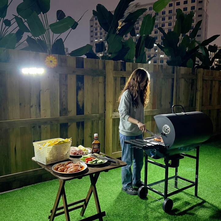 Solar-Außenleuchte mit Bewegungsmelder 270° | 3 Verstellbare LED-Köpfe | Fernbedienung &amp; IP65 Wasserdicht