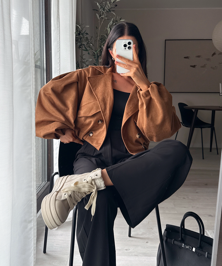 Damen Crop Trenchcoat | Kurzer Wildleder-Look Mantel mit modernem Schnitt