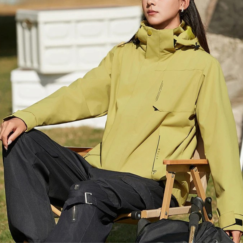 Damen Skijacke mit Kapuze | Sportliche Winterjacke mit verstellbarer Kapuze und praktischen Taschen für Ski und Outdoor