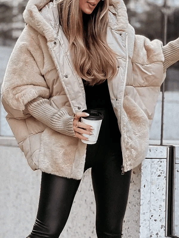 Damen Winterjacke | Lockerer Schnitt | Gefütterte Steppjacke mit Fell-Details