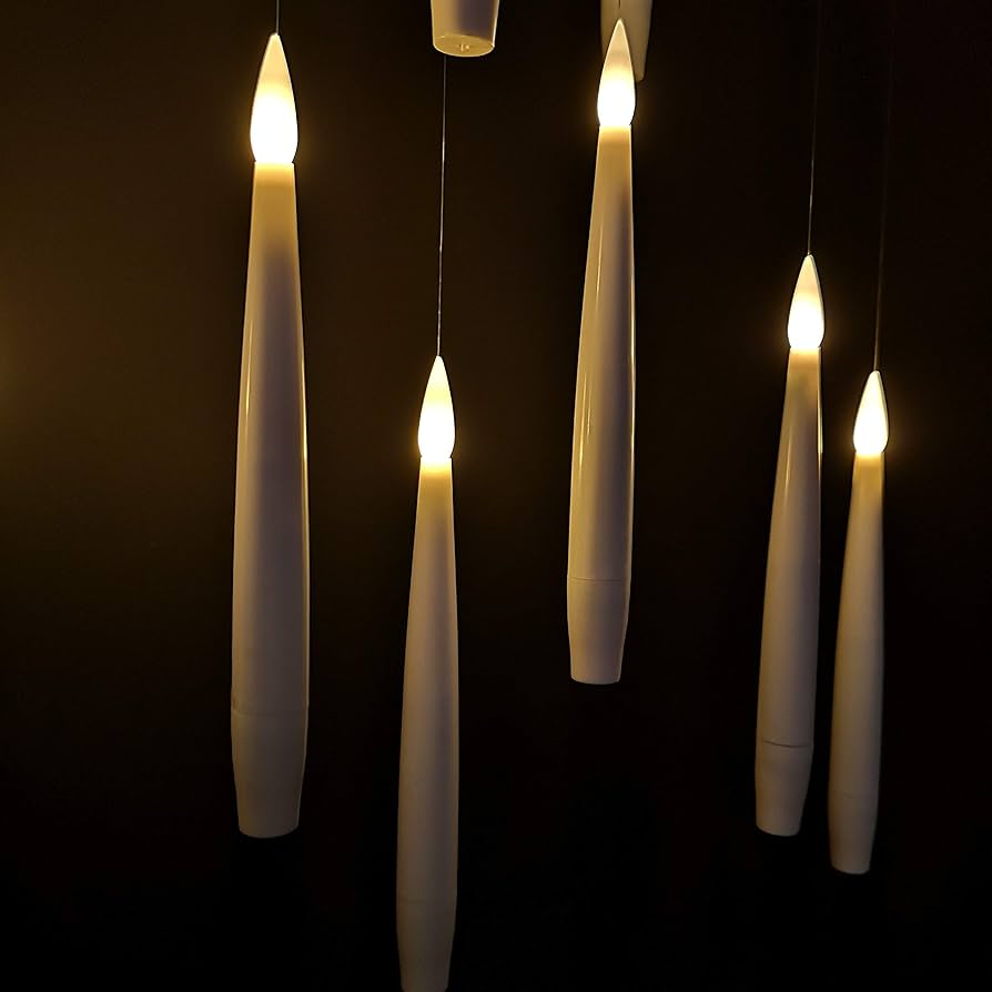 MagicGlow™ Leijuva LED-kynttiläsetti | 12 kpl kaukosäätimellä | Liekkivapaa koriste &amp; näkymätön ripustus