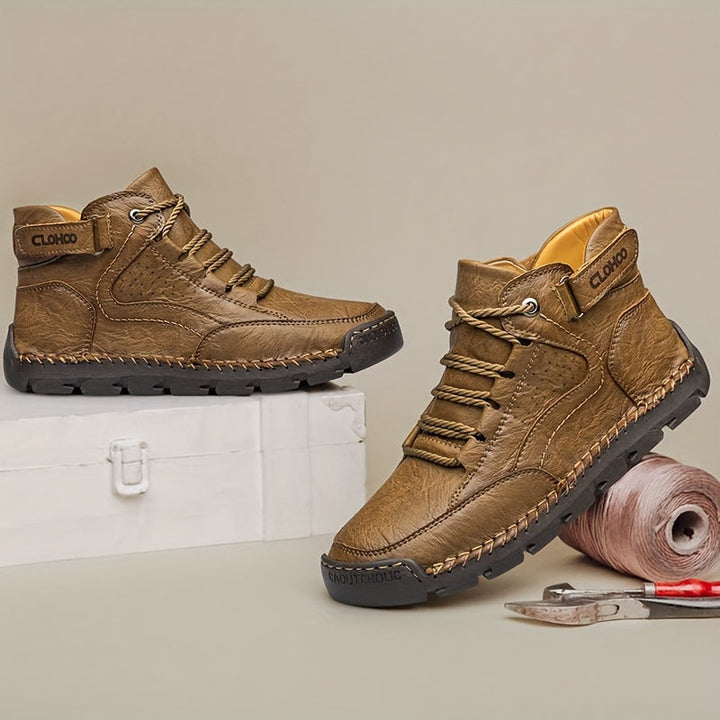 Herren Winterschuhe knöchelhoch mit Schnürung | Gefütterte Winterstiefel mit profilierter Laufsohle für Alltag und Outdoor