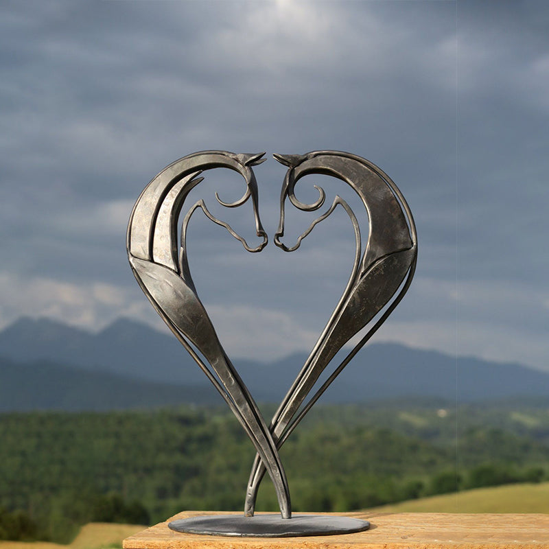 Scultura di cavallo in metallo per giardino | fatta a mano e resistente alle intemperie | rivestimento antiruggine