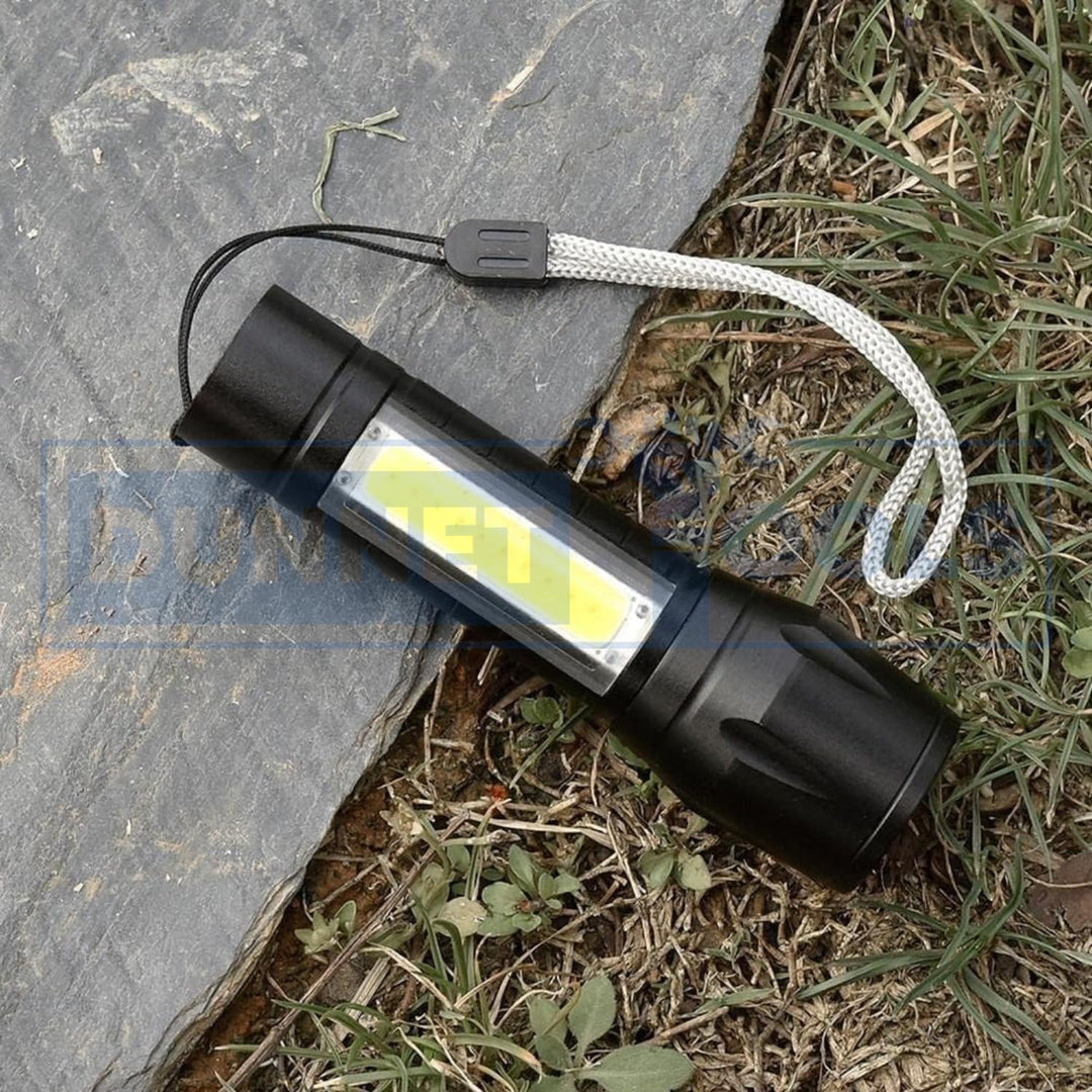 Wiederaufladbare LED-Taschenlampe 150 Lumen | Kompakte USB-Taschenlampe mit 3 Lichtmodi | Aluminiumgehäuse für Camping &amp; Alltag