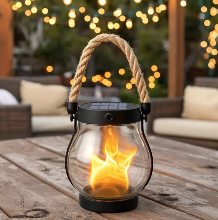 LumaFlick™ Solar-Flammenlaterne — Verwandeln Sie Ihre Nächte mit gemütlichem, fesselndem Licht, das den ganzen Abend anhält
