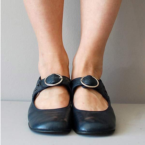 Damen Mary Jane Lederschuhe im Vintage-Stil | Rundspitze, Cutouts &amp; Schnallenriemen | Blockabsatz, gepolsterte Sohle