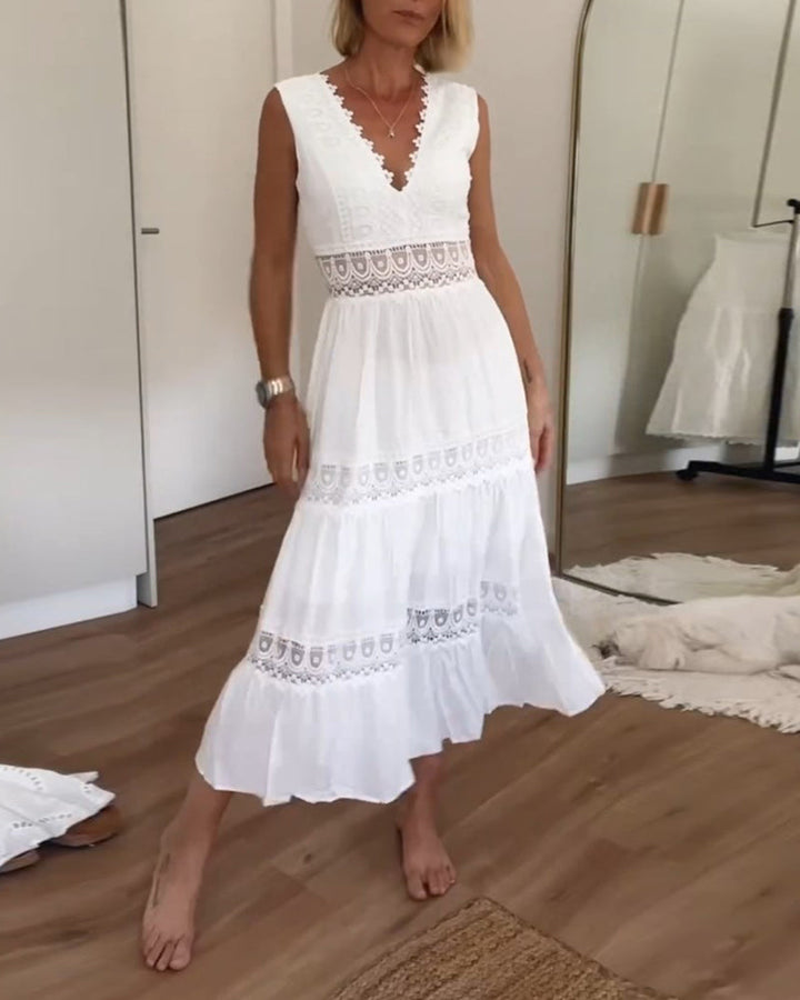 Sommerkleid Damen | Maxikleid mit V-Ausschnitt, Spitzen-Details und fließender Silhouette für warme Tage