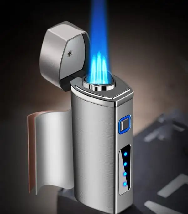 FireStorm – LED Triple-Jet Cigar Lighter