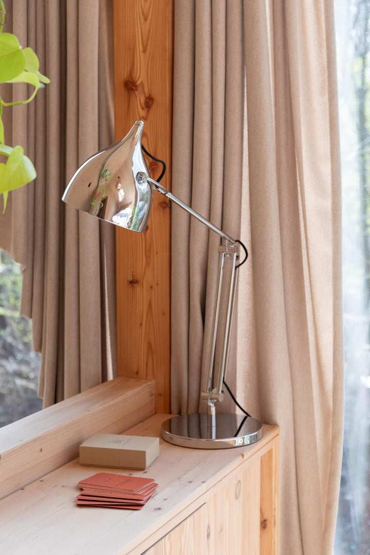 Schreibtischlampe | Verstellbare Chrom Tischleuchte aus Eisen mit E27-Fassung für Arbeitsplatz und Lesen