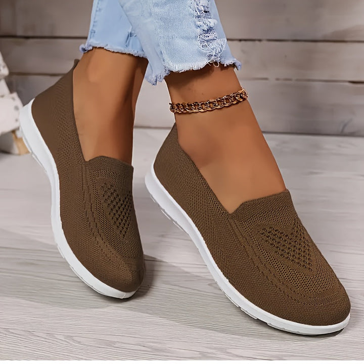 Damen Slip-On Schuhe ultraleicht &amp; atmungsaktiv | Orthopädisches Fußbett &amp; rutschfeste Sohle | Knit-Komfort für Alltag