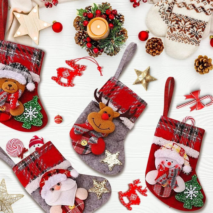 Nikolausstrümpfe Kinder 4er Set 17 x 13 cm | Weihnachtsstrümpfe aus Leinen mit 3D-Weihnachtsmotiven zum Befüllen und Aufhängen