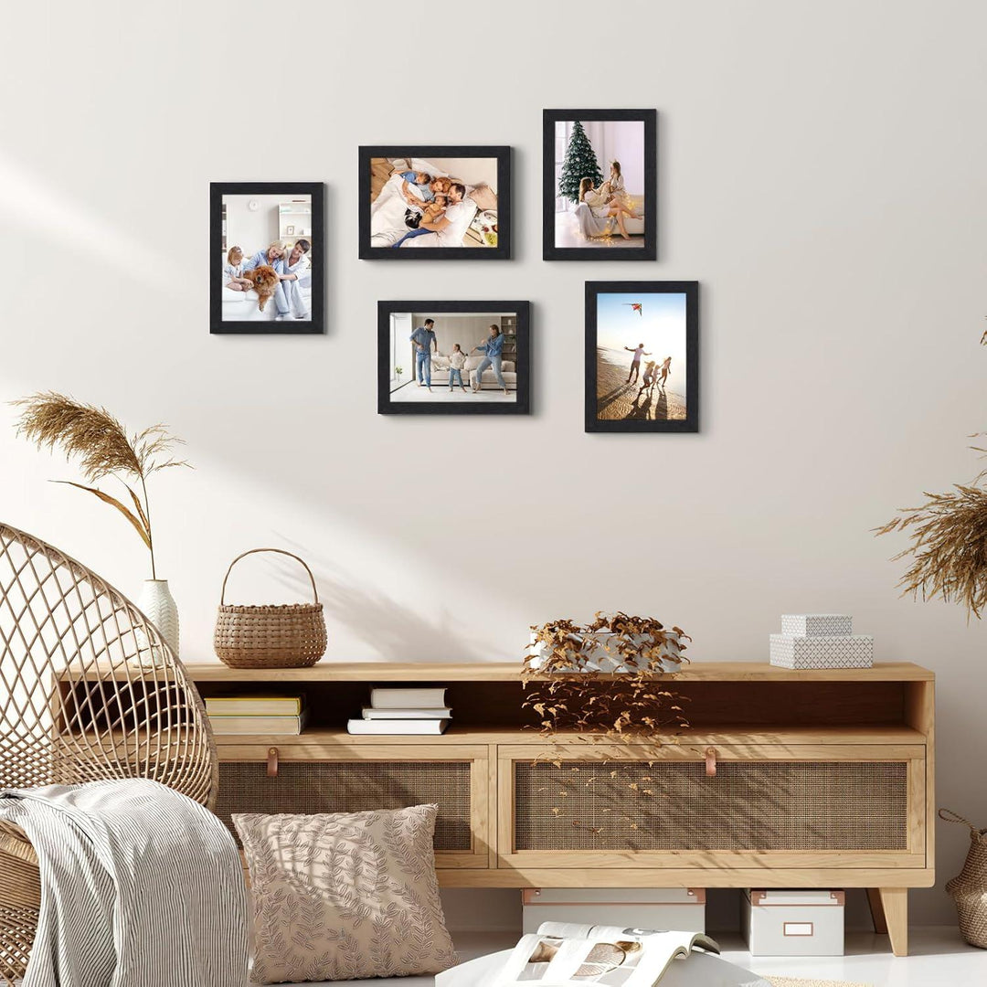 Bilderrahmen 13x18 cm 15er-Set | Fotorahmen mit Holzmaserung für Wand und Tisch, flexibel aufstellbar für Fotowände und Galerien