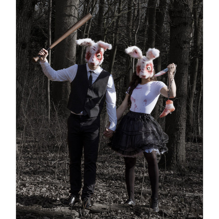 Halloween Hasenmaske Weiß Rot | Blutige Horror Kaninchen Maske mit Kunstfell und langen Ohren für Kostüm- und Mottopartys