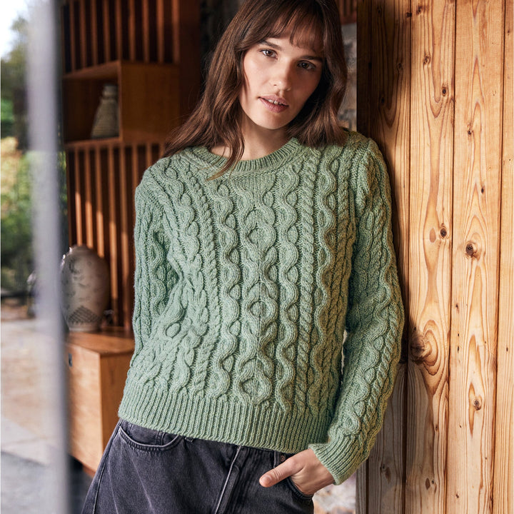 Damen Pullover | Schurwollpullover mit Zopfmuster, Rundhalsausschnitt und melierter Optik