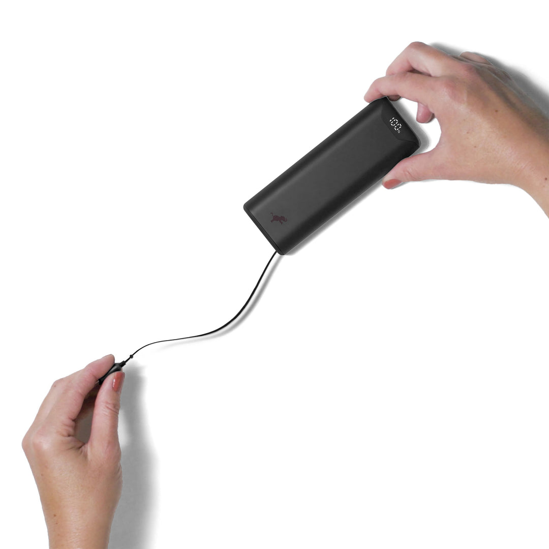 Powerbank 10.000 mAh | Kompakte USB-C-Powerbank mit integriertem, einziehbarem Ladekabel