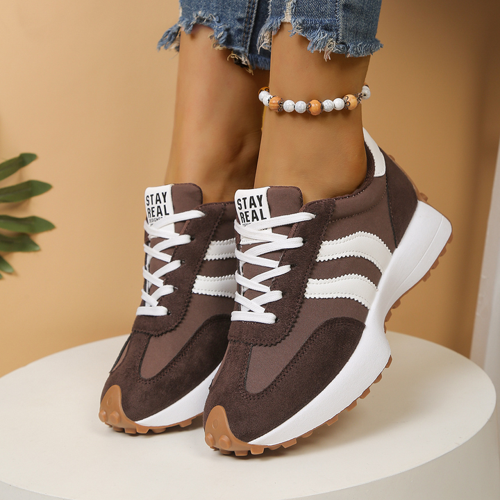 Unisex sneakers in retro look | Comfortable everyday shoes with grippy sole | Easy to combine | Sizes (according to selection)