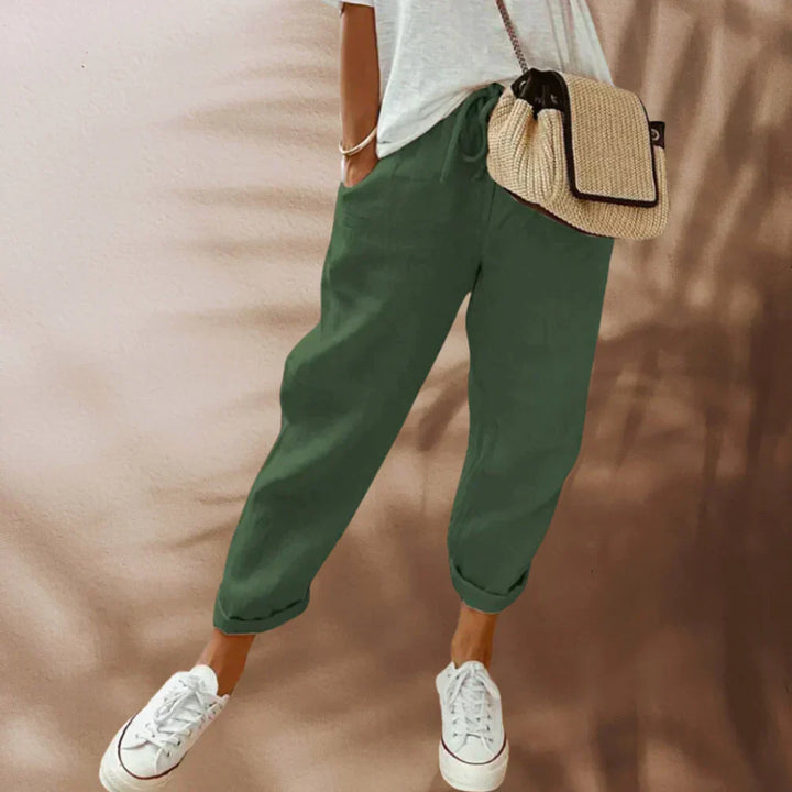 Celia | Stylish Casual Fit Damenhosen